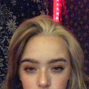 Meet your Posher, Skylar